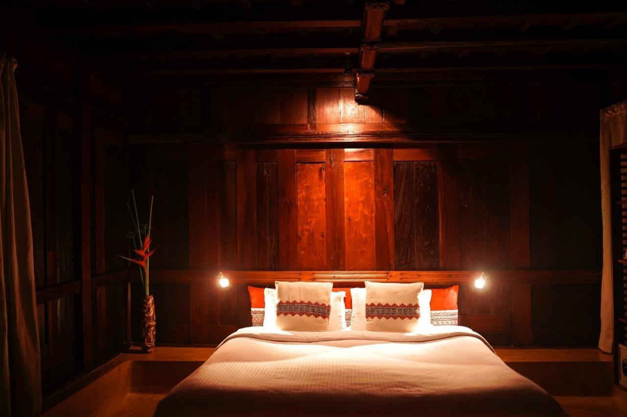 Lakeshore Villa Alappuzha Exterior photo