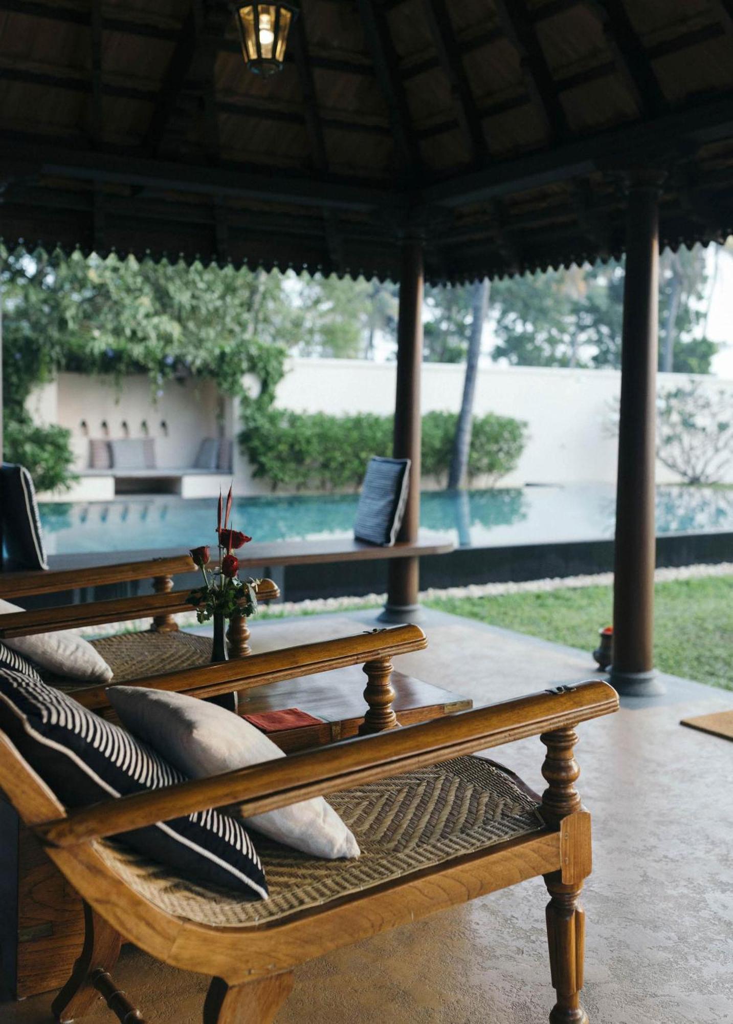 Lakeshore Villa Alappuzha Exterior photo